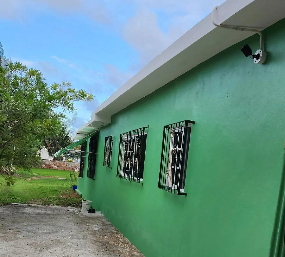 Jade Coast Getaway Near Montego Bay Apartman